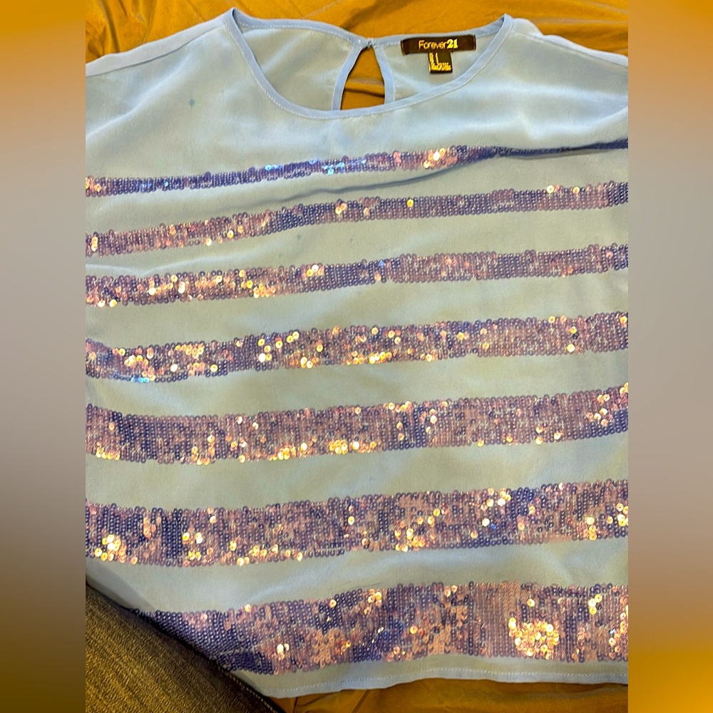 Forever 21 shirt
